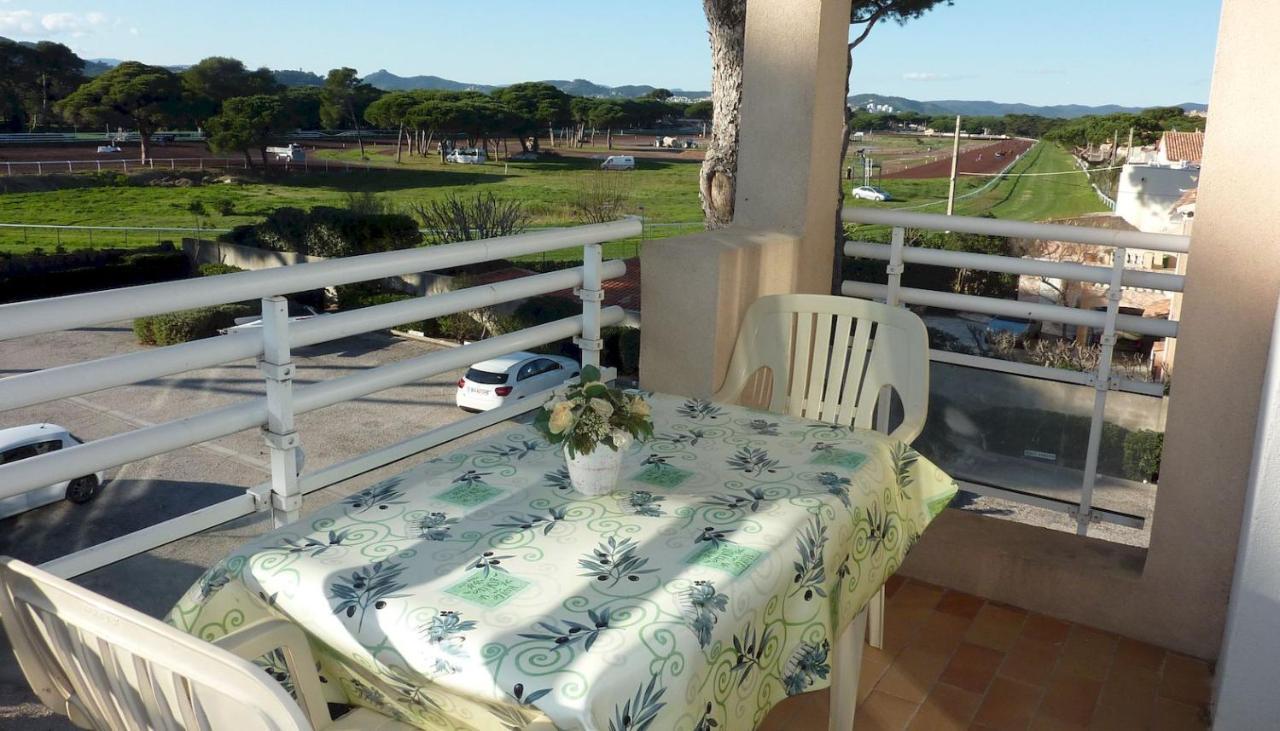 Studio Residence Bona, Vue Hippodrome Et Mer, Clim Hyères Zewnętrze zdjęcie